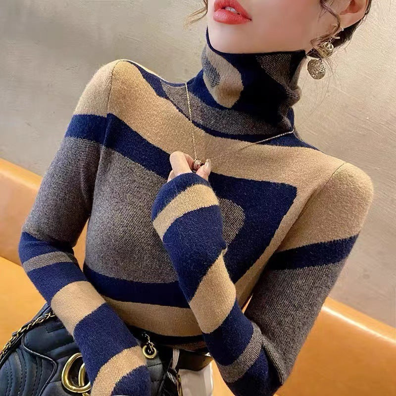 Women's Turtleneck Sweater with Contrast Color Design