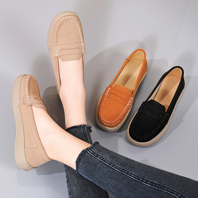 Korean Style Slip-On Gommino Casual Shoes, Flat Design for Spring and Autumn