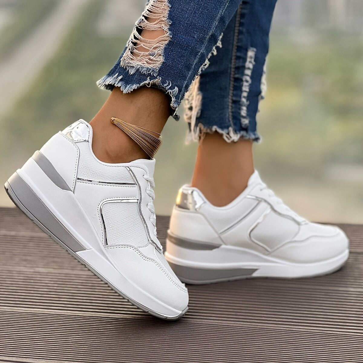 Fashionable Wedge Platform Leisure Sports Shoes for Women – Slim Design