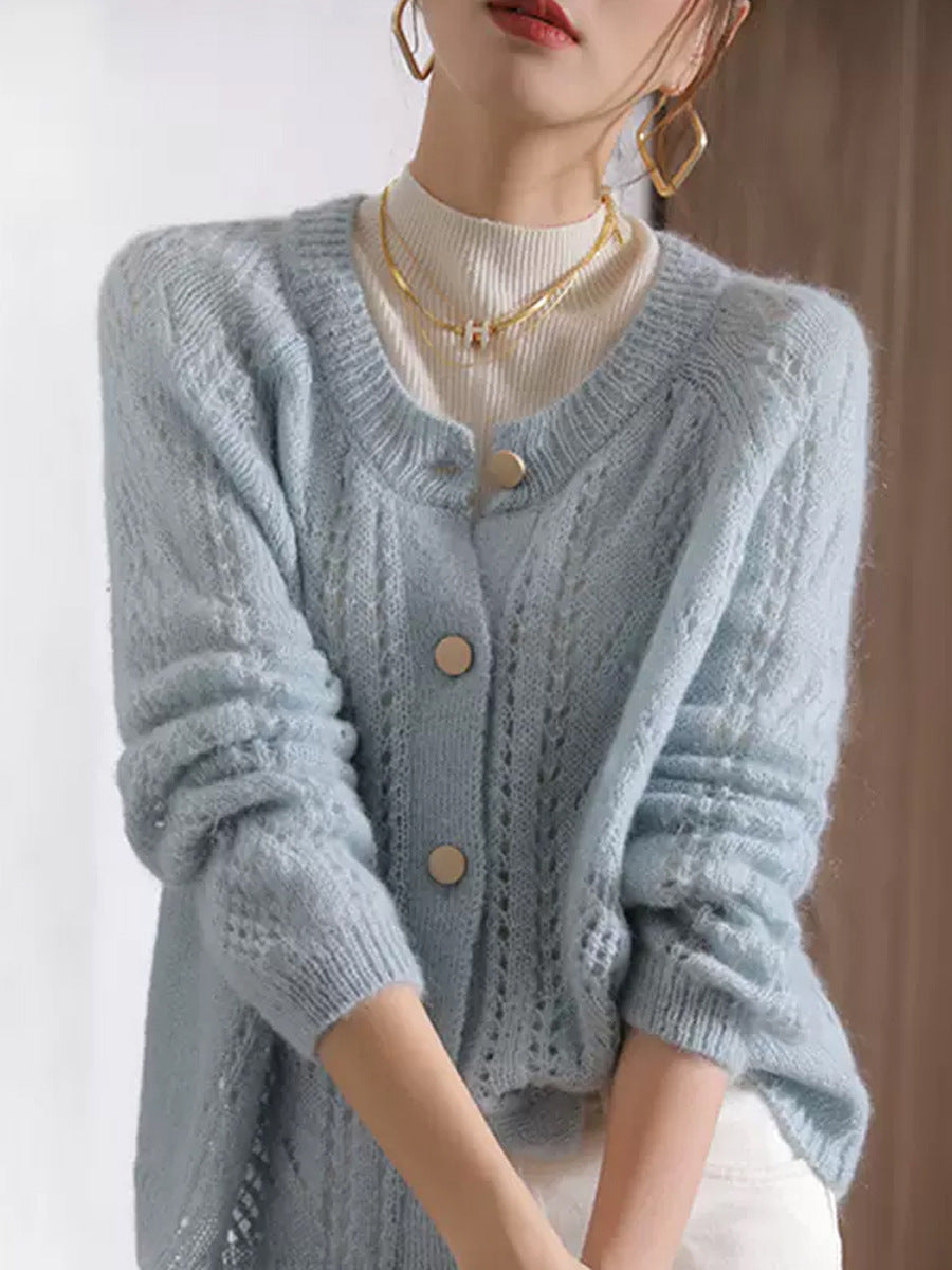 Loose and Relaxed Hollow Soft Knitted Cardigan in Lazy Style