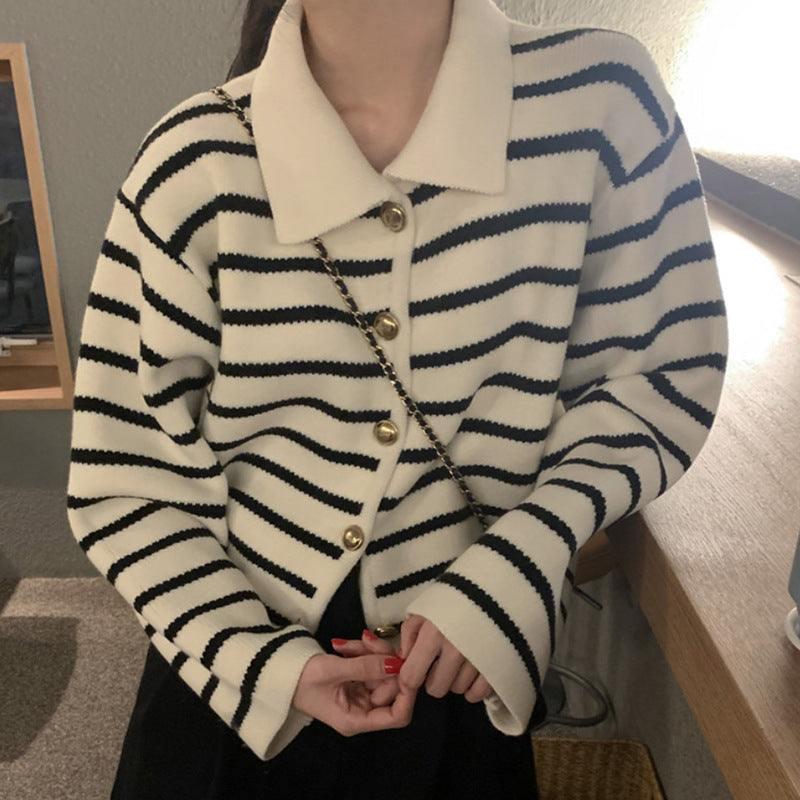 Winter Retro Anti-Aging Lapel Contrast Color Striped Jacquard Knitted Sweater