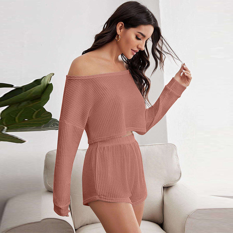 Off-Shoulder Waffle Pajama Set – Breathable Top and Shorts for Casual Homewear