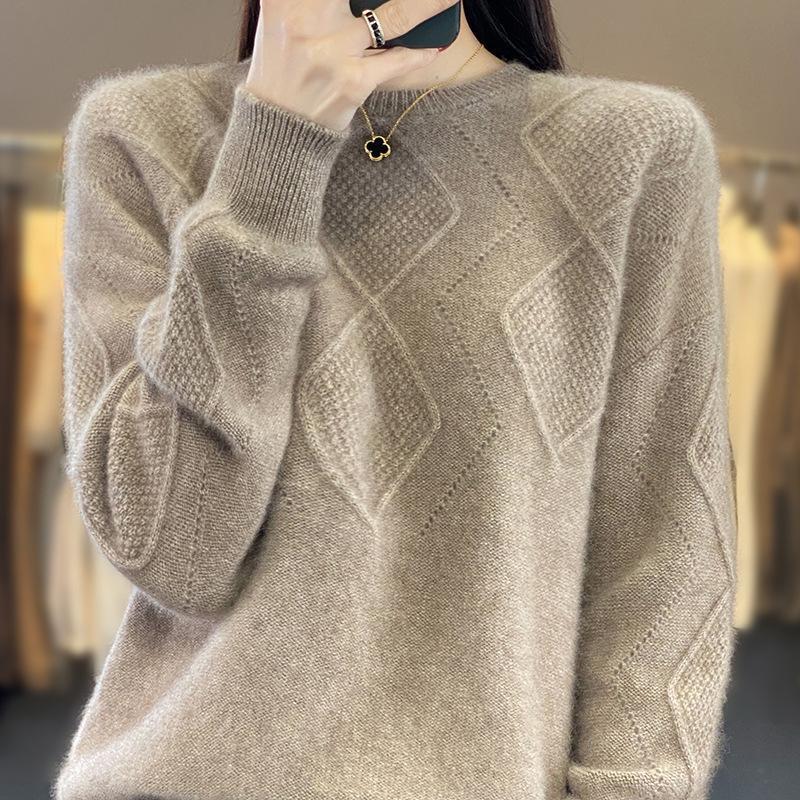 Versatile Western-Style Women's Solid Color Pullover Sweater