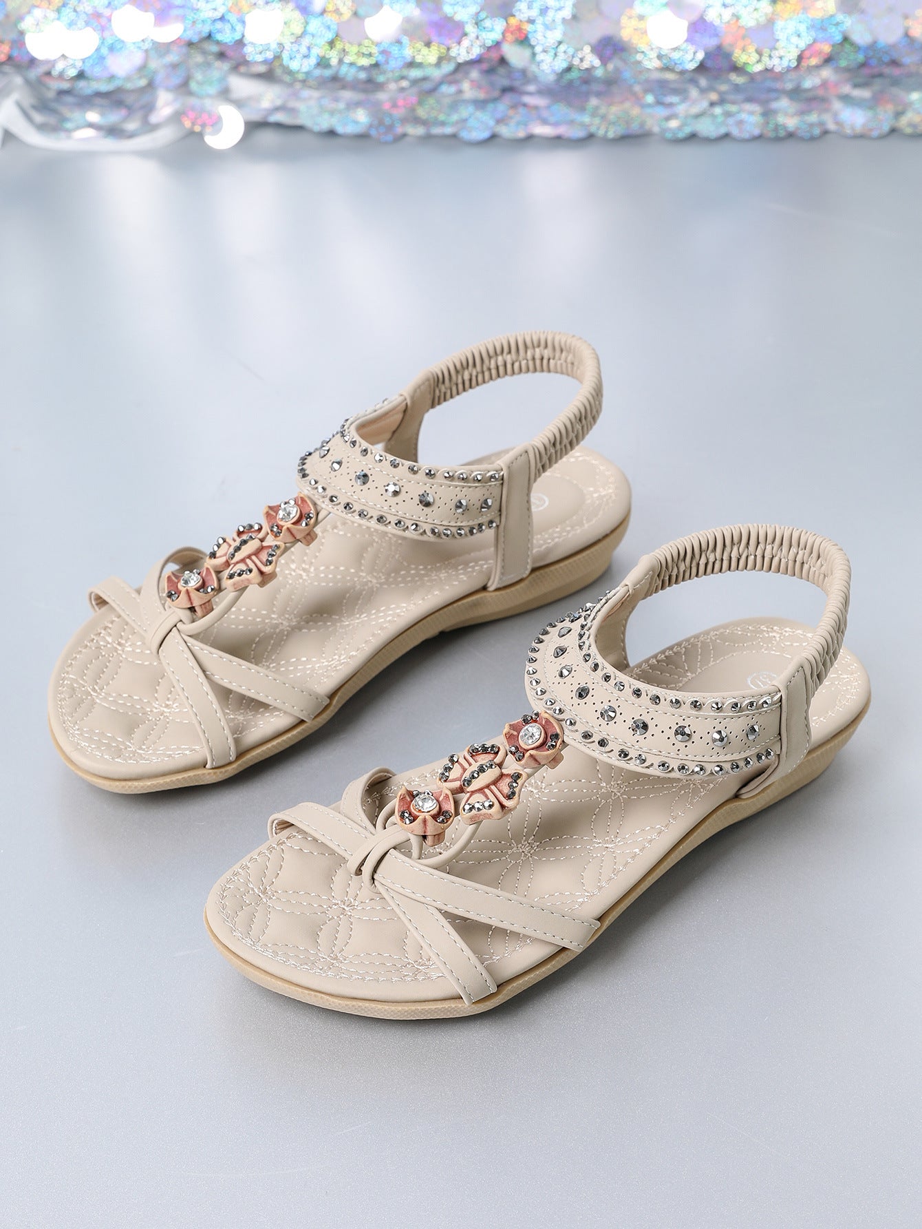 Women's Plus Size Flat Sandals with Diamond Detailing, Casual Style