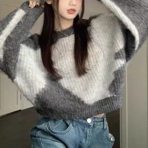 Contrast Color Crew Neck Pullover Sweater