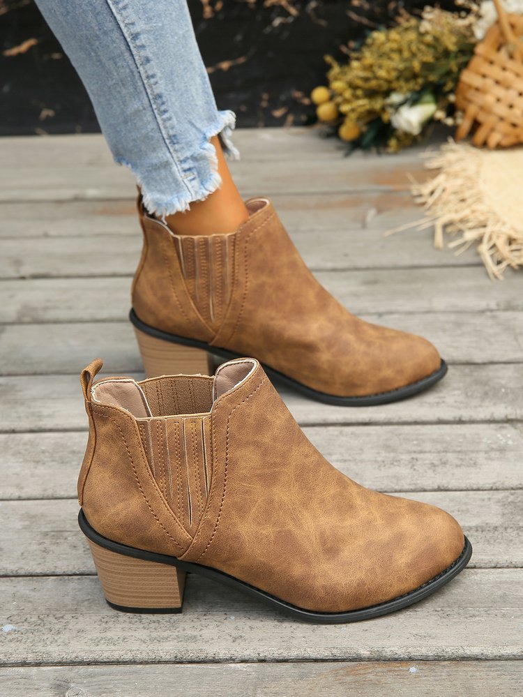 European and American Plus Size Women's Pointed Toe Chunky Heel Martin Boots