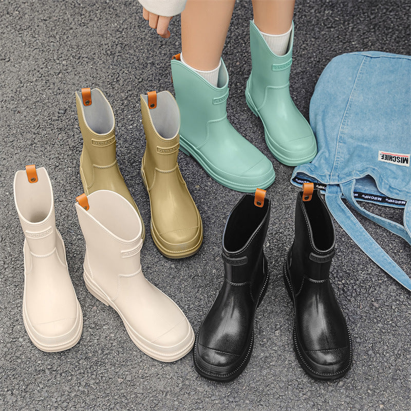 Waterproof Mid-Calf Rubber Boots for Women – Stylish Contrast Color Design