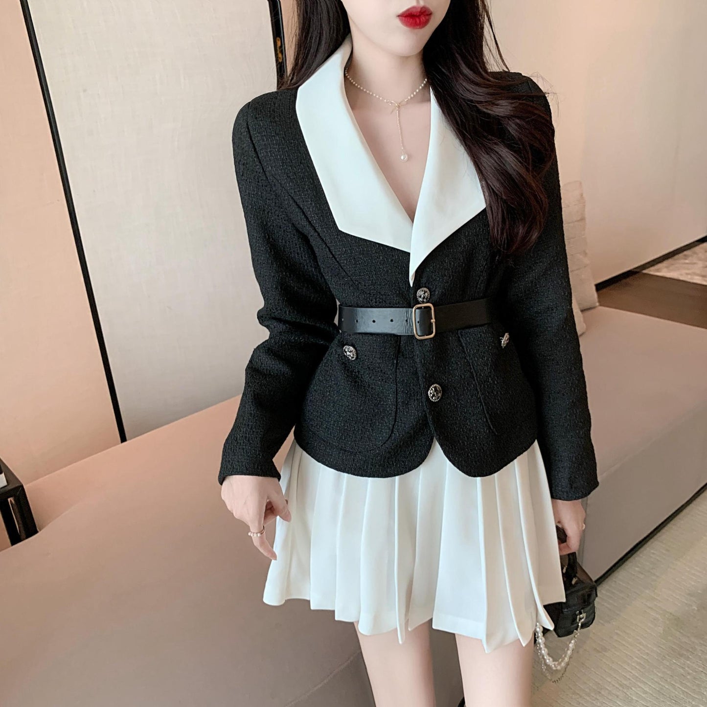 Two-piece High-waist Pleated Skirt Two-piece Short Jacket With Belt And Waist