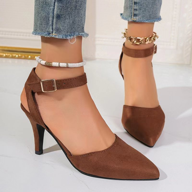 Fashionable Pointed-Toe High Heel Shoes with Square Buckle Detail